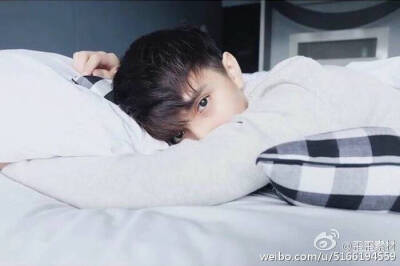 ”男朋友生气了怎么办” ”多半是装的 打一顿就好了” #无水印男头##玩网男头##男生头像##无水印男生头像集#