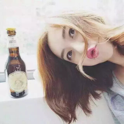 女头 