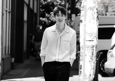 유연석 刘延锡 Yoo Yeon Seok