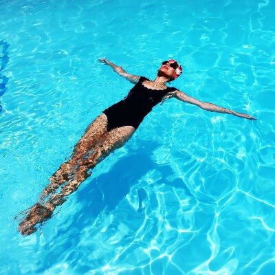 cyx自截图 头像♡朋友圈背景 另类 