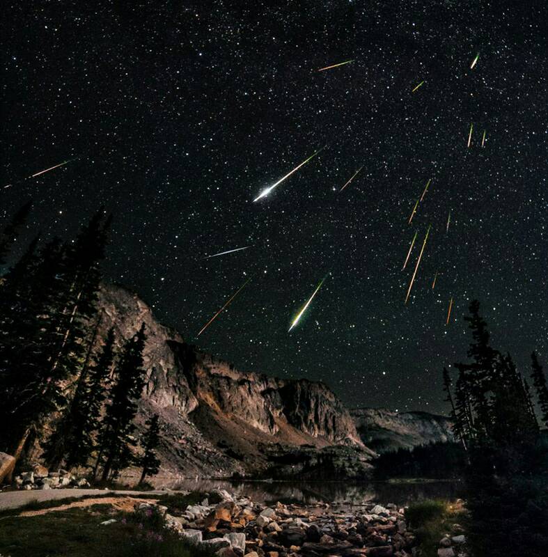 星空 流星 夜色 重山