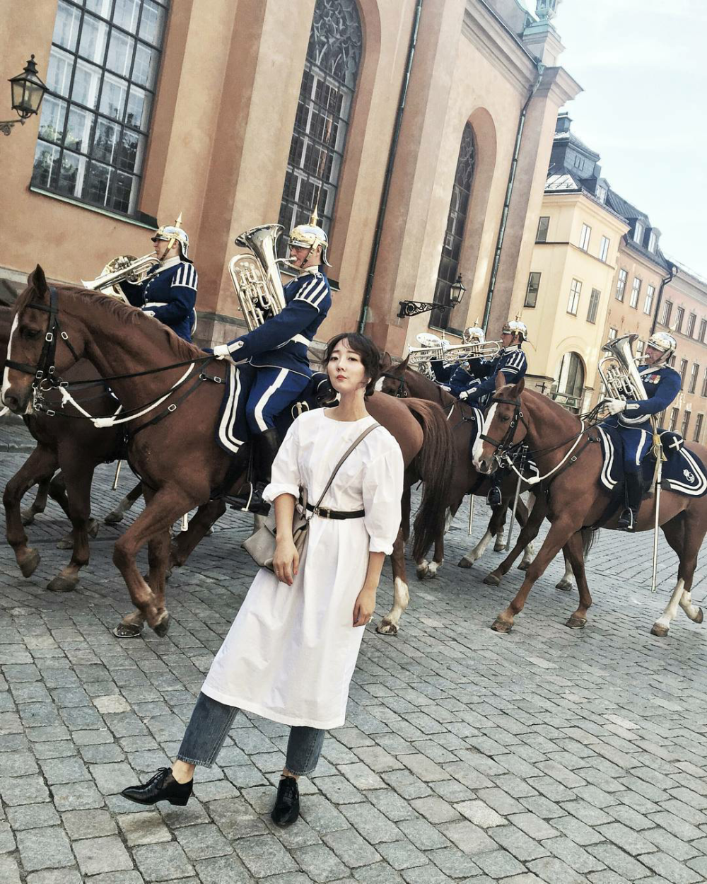 韩范 日系 秋季穿搭 时髦look 欧美风街拍 时尚博主 女模 关注惊喜–经常更新