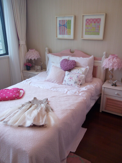 设计狮爸爸儿童房装修设计粉红公主床头柜品牌