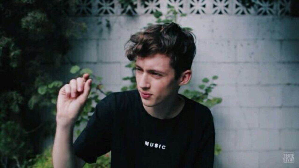 Troye Siven 戳爷