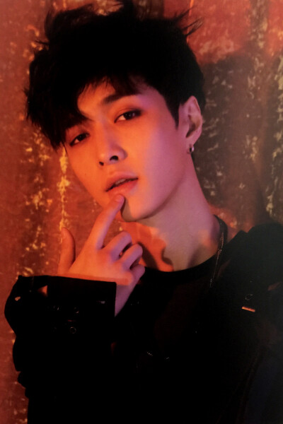 EXO 张艺兴 Lay