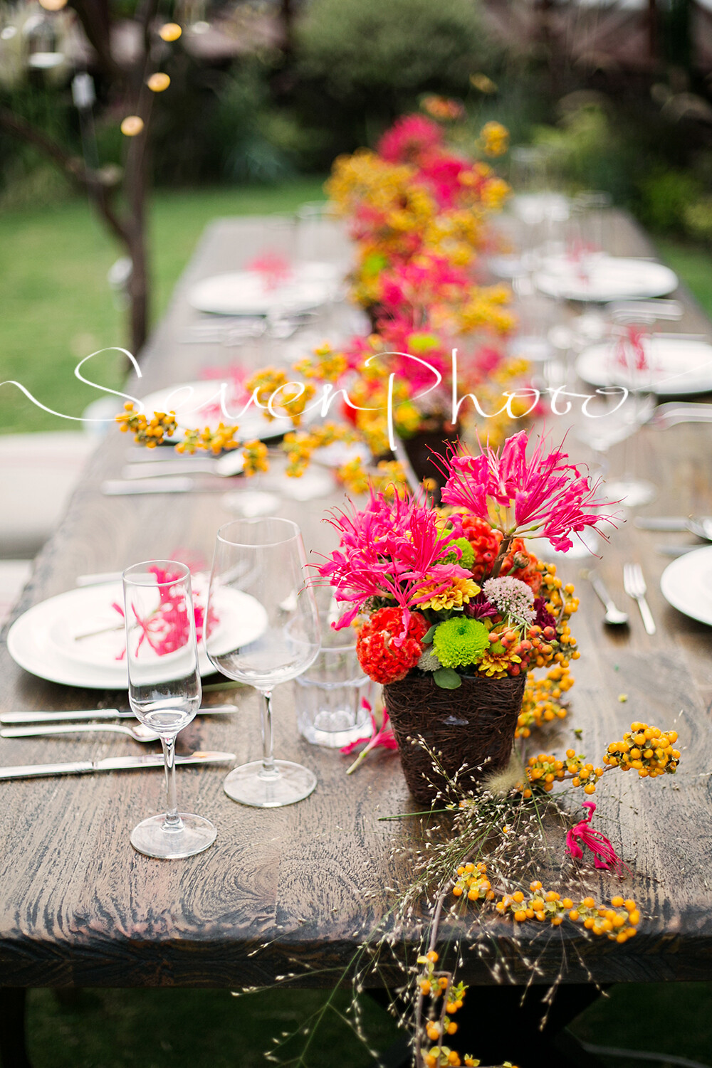 来自赫莲花艺的设计 。