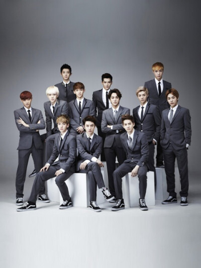 EXO12人 回忆