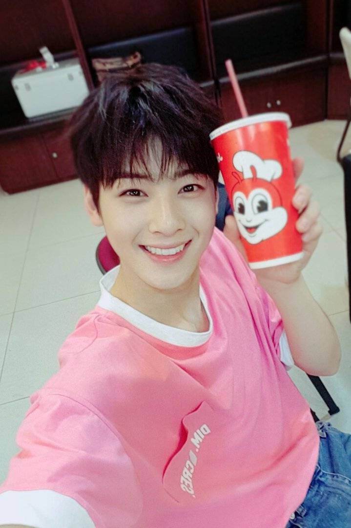 hhh#astro##车银优##jollibee# 78cha eun-woo