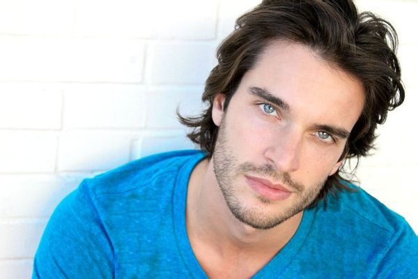 Daniel DiTomasso 东区女巫