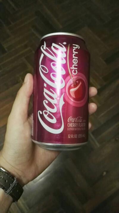 樱桃味的可口可乐，其实味道像杏仁露味的