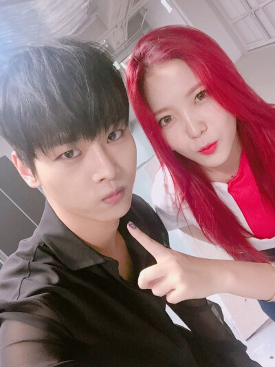 VIXX 빅스 N 엔 차학연 车学渊 Cha Hak Yeon Red Velvet 레드벨벳 예리