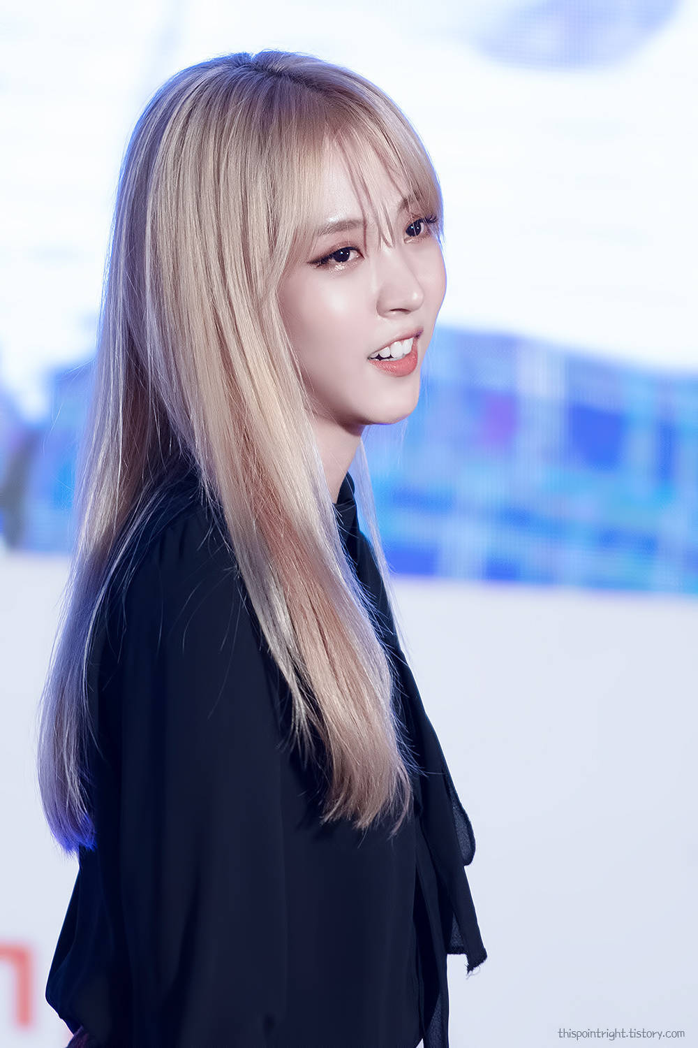 #MAMAMOO# #玟星# #文星伊# #MOONBYUL#
【160903 Hemaru Valley开业祝祭9p】
我的天 你这颗致命的盐星[崩溃]
图cr:thispointright