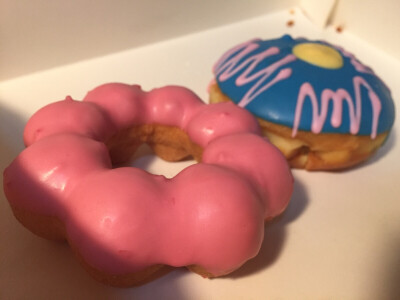 #DUNKIN'DONUTS#是一个可以满足颜控所有幻想的美好小物