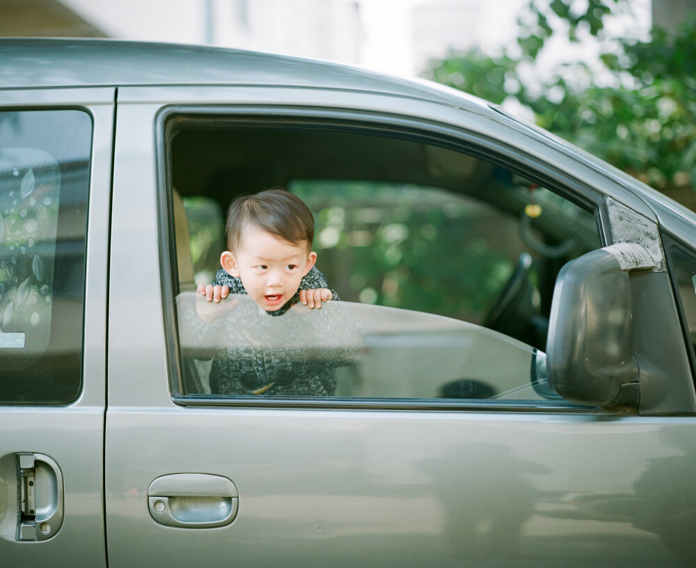 By PENTAX67II 105MM F2.4