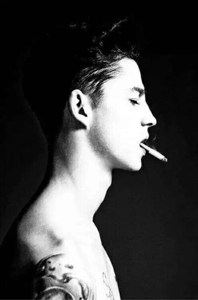 ASH STYMEST 阿屎。