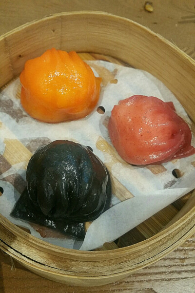 一笼小确幸之三色虾饺皇