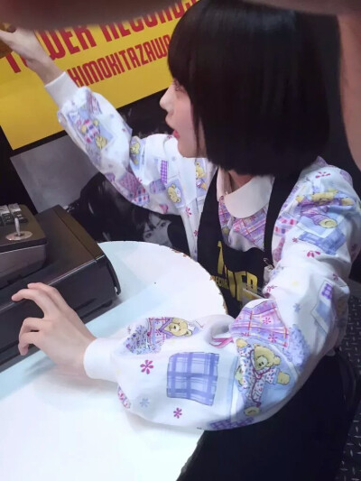 【真爱】小恶魔ano酱 原名志水彩乃 所属日本偶像团体 ゆるめるモ！
ano小可爱！【图片来源推特，贴吧以及官方粉丝群