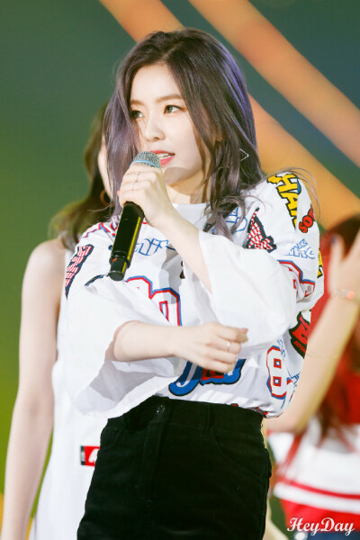 Red Velvet 裴珠泫Irene