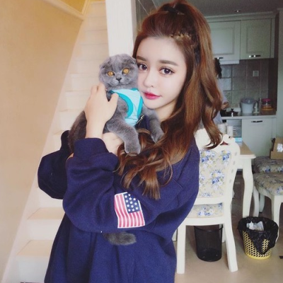 自截头像 实拍头像 实拍女头 女生头像 闺蜜头像 姐妹头像 系列头像