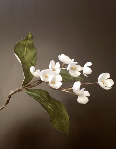 花间集 —— 铃兰