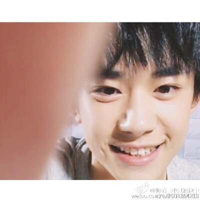 #TFBOYS# 啊啊啊，男票视角，木有小凯的。@TFBOYS组合 K小精灵-TFBOYS组合（cr见图）