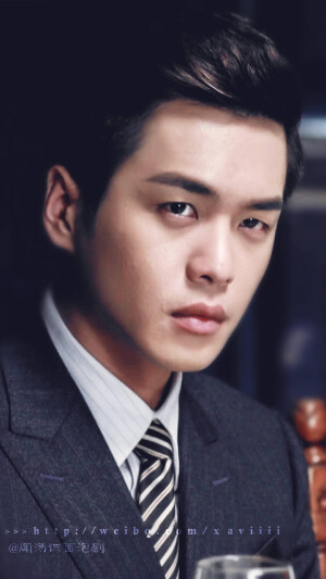 #电视剧麻雀# #张若昀#    
【手机壁纸】
唐队要撑住啊啊啊

最好的唐山海。 最棒的张若昀。  