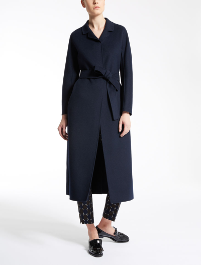 MaxMara/Wool and angora coat
※ Details: Long coat in hand-finished double wool and angora fabric, with small lapel and kimono sleeves. Coordinated belt with yarn belt loops and central slit at the ba…