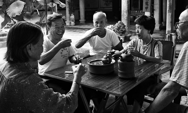 2工夫茶起源于宋代，-在广东的潮州府（今...