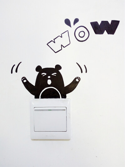 昨天把家里的开关插座给画了，感觉自己也变得萌萌哒