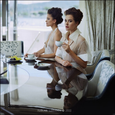 RUSLAN LOBANOV 艺术摄影