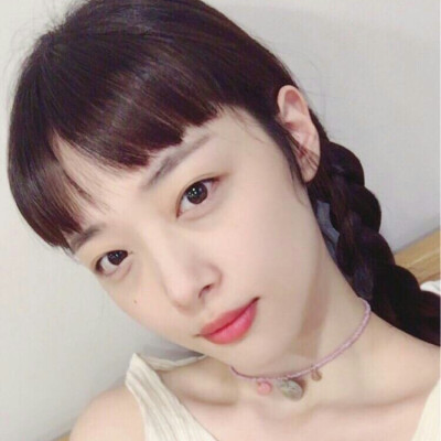 韩国女爱豆头像 崔雪莉Sulli