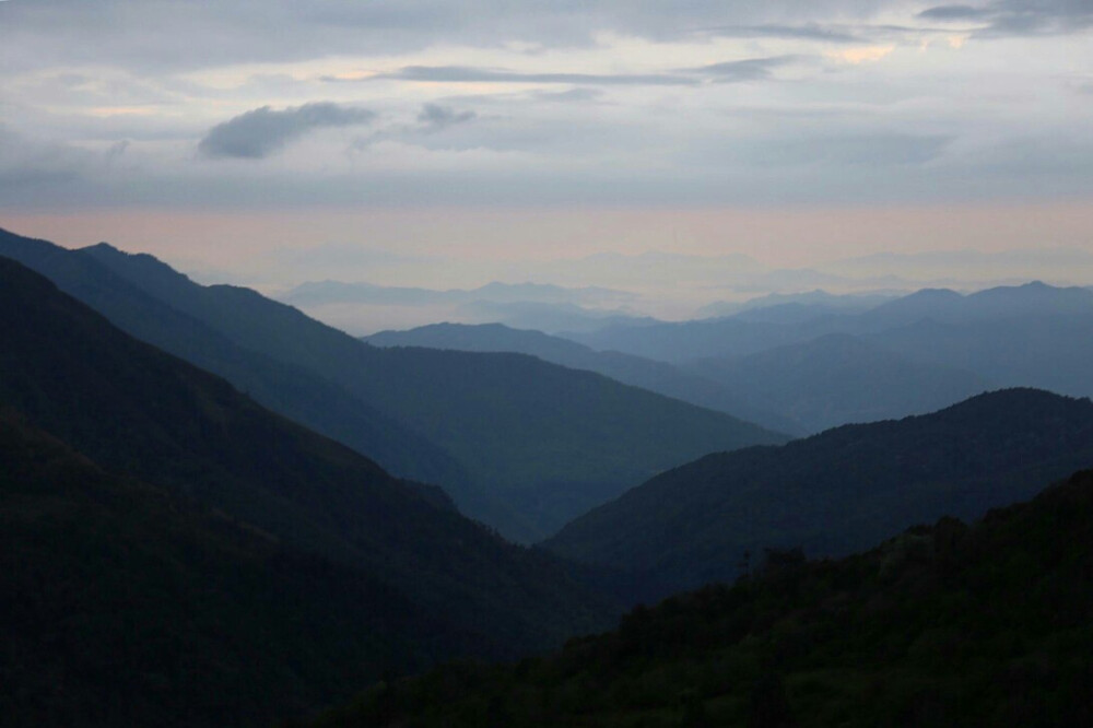 尼泊尔，群山