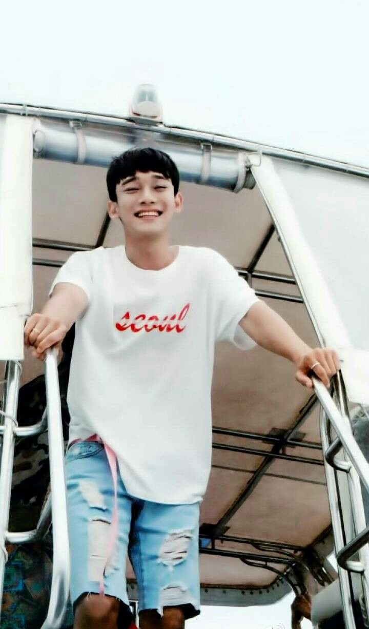 EXO 金钟大 CHEN 斐济写真