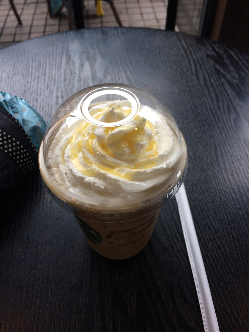 柠檬芝士拿铁 对这款拿铁我已经无话可说……为什么是冰的,来呀互相