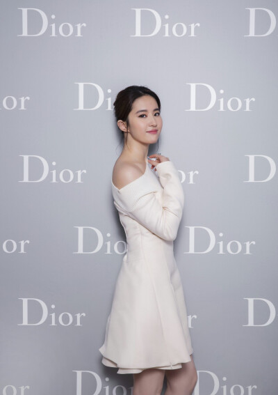 刘亦菲 Dior 杭州