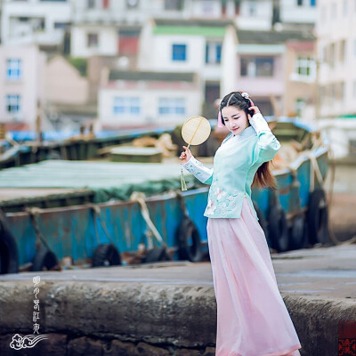 泱汉【明月春江夜】A112 明制 袄裙 短袄 齐腰襦裙 传统汉服 绣花