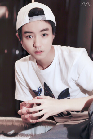 #王俊凯#  160925 小俊微博饭修cr:logo