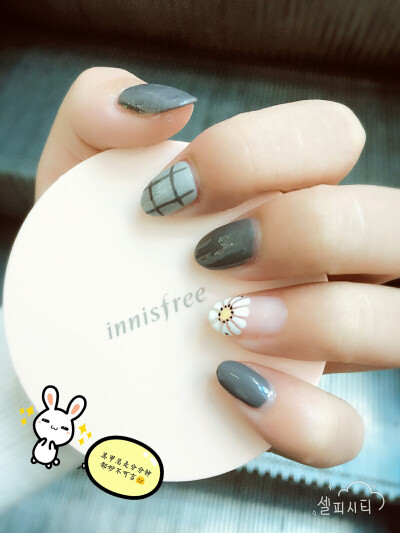 美甲总是分分钟都妙不可言就像爱情