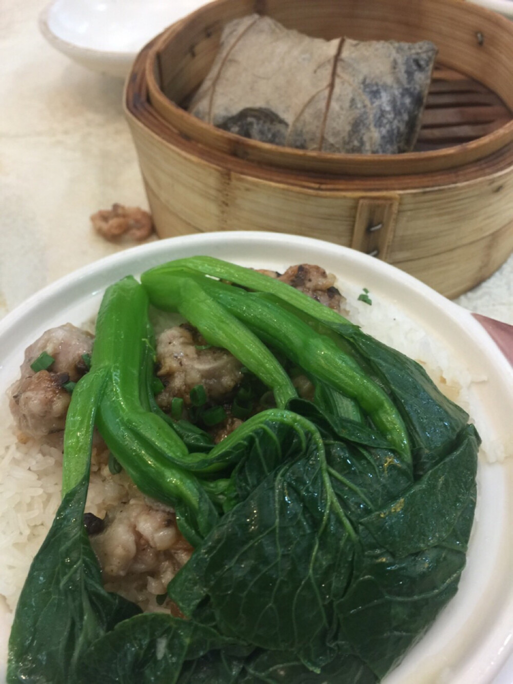 排骨煲仔饭