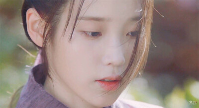 IU