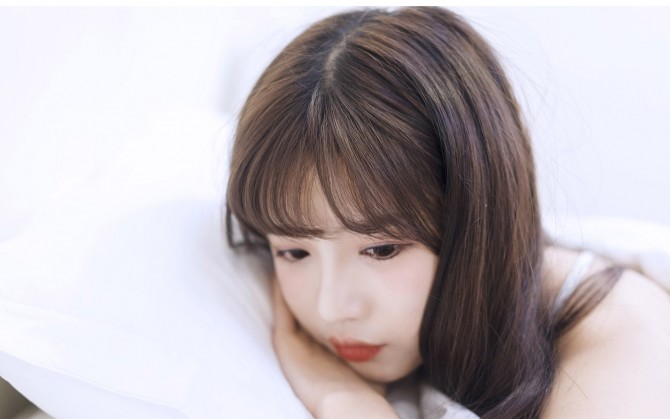 日系软妹空气刘海纯真win7壁纸