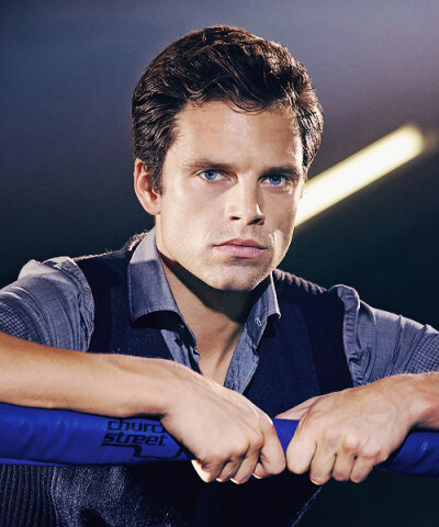 #Sebastian Stan# 2014年為 GQ 拍的雜誌圖，炒稀饭//////////////////