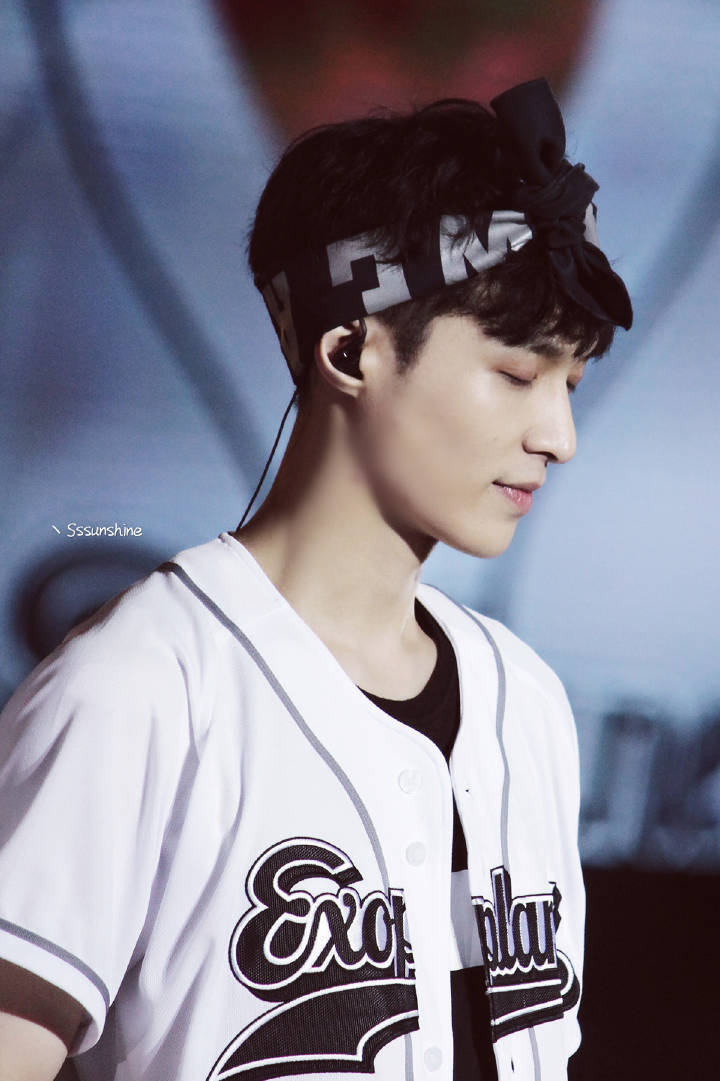 EXO 张艺兴 Lay 