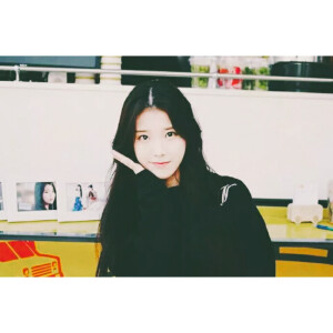 IU 李知恩 白边头像 头像 女神 QQ头像 女头
