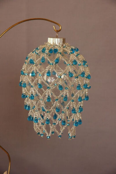 beaded christmas ornaments free patterns | Beaded Christmas Ornaments - Desert Beads: