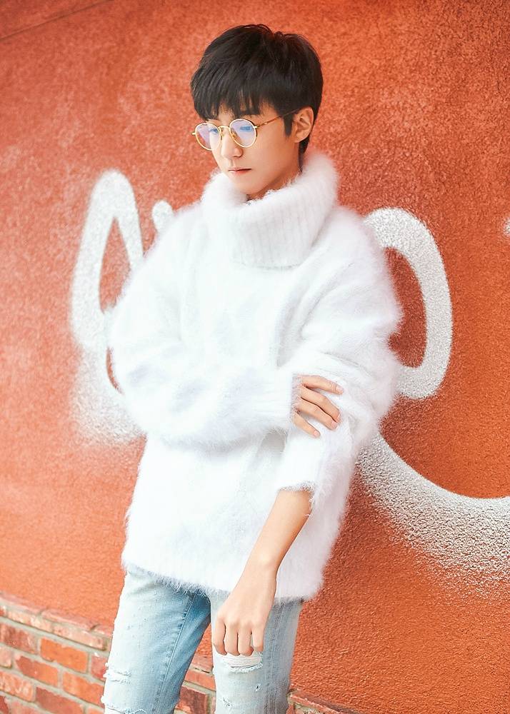 #王俊凯 #TFBOYS 纽约高清时尚街拍 