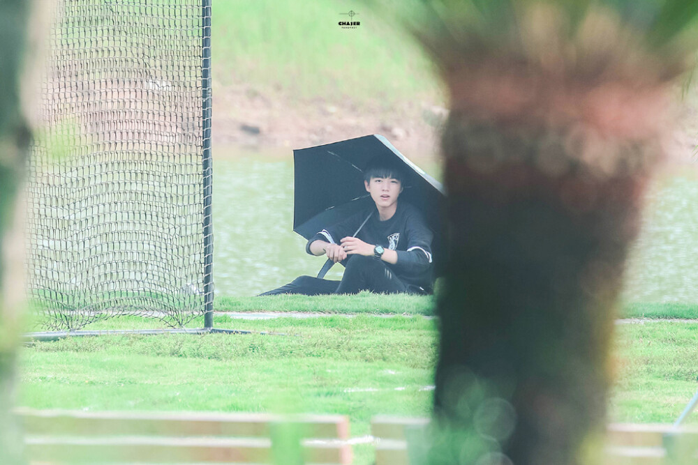 CR：logo