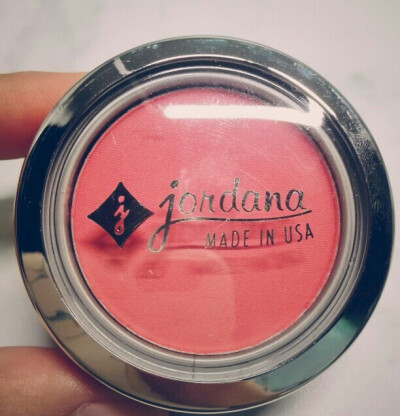 jondana BLUSH POWDER腮红
43 Peach Blossom