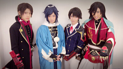 佐藤 流司 ‏@ryuji7117 10月13日
ミュージカル刀剣乱舞、幕末天狼傳の東京公演、上海公演の製作発表も無事に終わり、次は福岡公演となります。加州清光として福岡に降り立つのは初めてでございます。
この地で新…