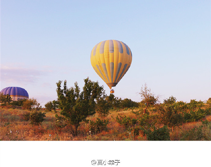 #未完成の旅# 不用带我去远方/ 去寻找什么天堂/ 此刻这样就很好 等一场日出/ 阳光洒在我们脸上 # 有 生 之 年 # 卡帕多奇亚